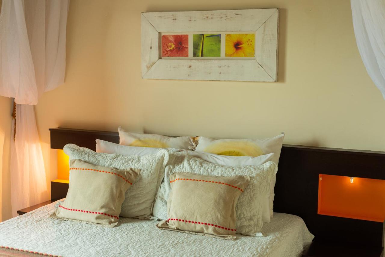 Olhos Verdes Guest House Bombinhas Ngoại thất bức ảnh